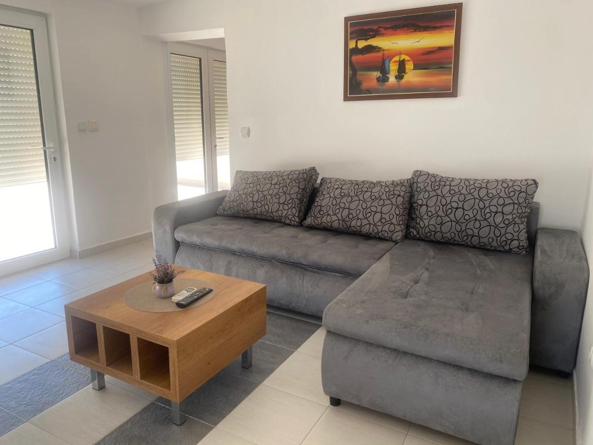 Etna Apartments Ulcinj Exterior photo