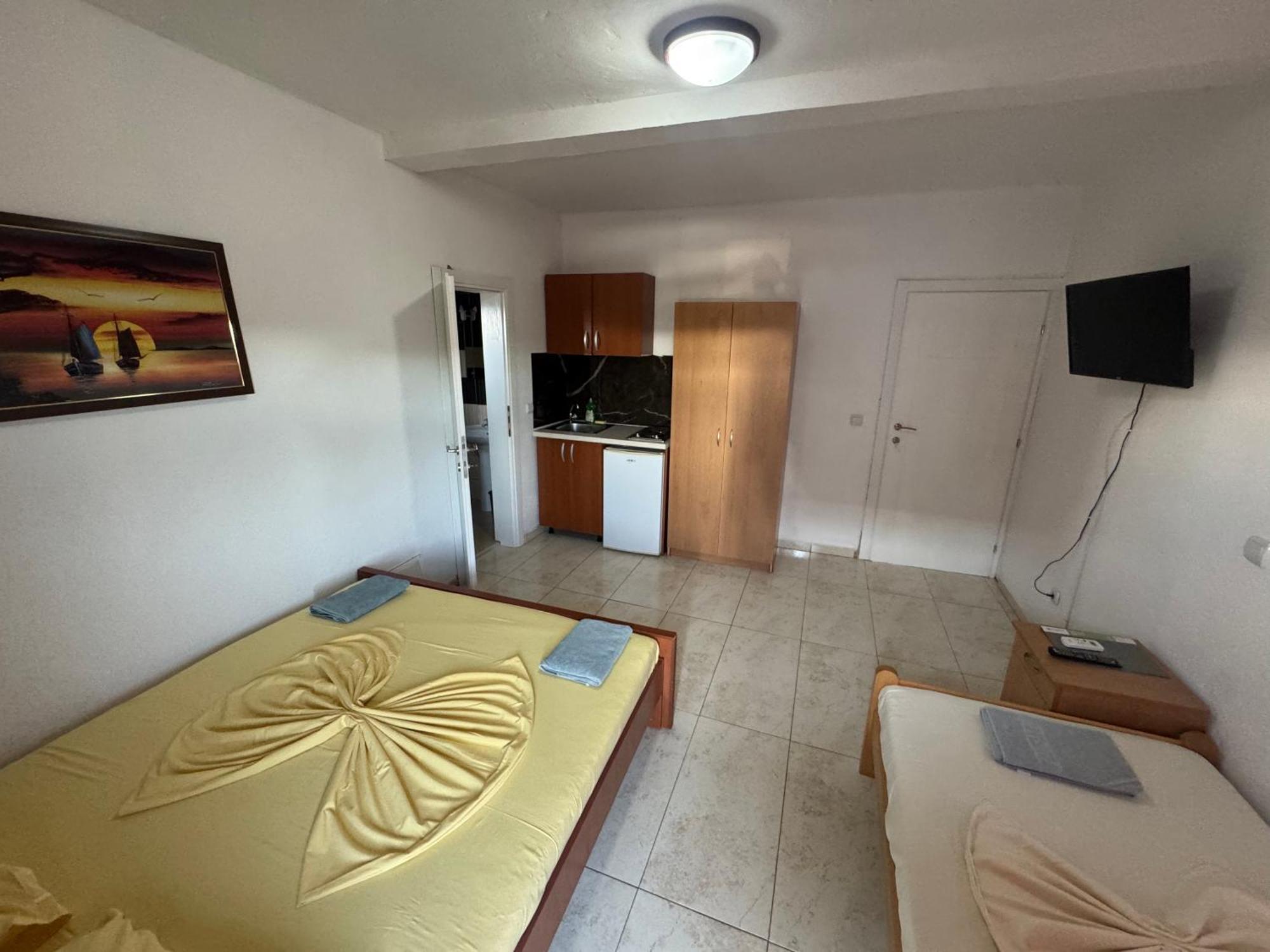Etna Apartments Ulcinj Exterior photo